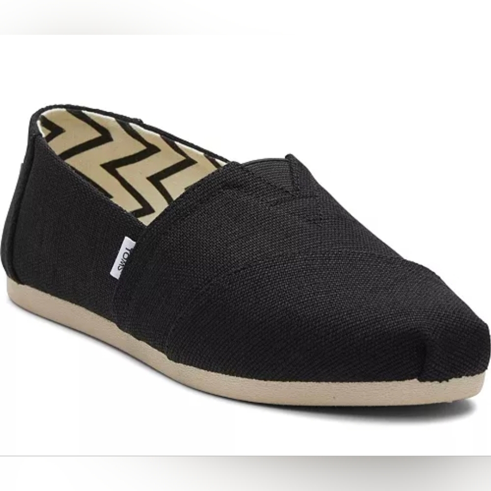 NWT TOMS Classic Alpargata Slip-on Shoes